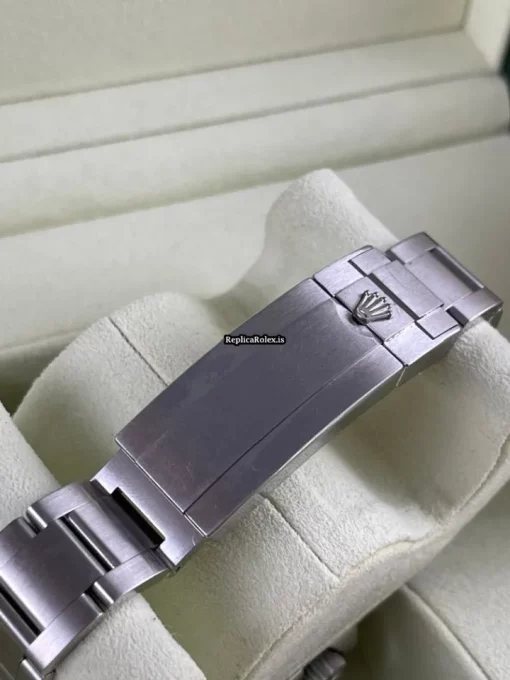 Appealing Replica Rolex Sea-dweller Deepsea 116660 Caliber 3135 Automatic Movement 44mm Steel Case Mens/unisex Watch - Image 5