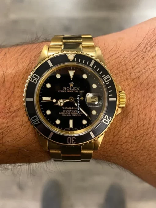 Quality Replica Rolex Submariner Date 16808 Caliber 3035 Automatic Movement 40mm Yellow Gold Case Mens/unisex Watch - Image 2