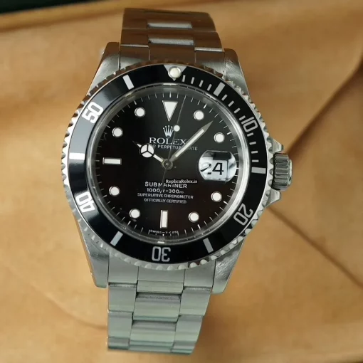 Fabulous Fakes Rolex Submariner Date 16610 Caliber 3135 Automatic Movement 40mm Steel Case Mens/unisex Watch - Image 5