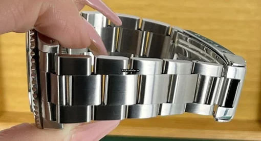 Affordable Fake Rolex Submariner 14060 Caliber 3000 Automatic Movement 40mm Steel Case Mens/unisex Watch - Image 6