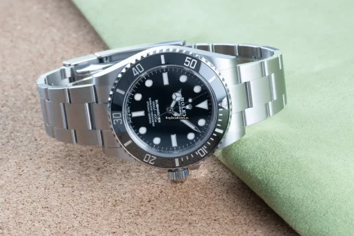 Inexpensive Fakes Rolex Submariner 124060 Caliber 3235 Automatic Movement 41mm Steel Case Mens/unisex Watch - Image 3