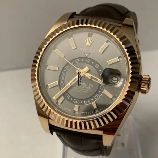 Stylish Copy Rolex Sky-dweller 326135 Automatic Movement 42mm Rose Gold Case Mens/unisex Watch - Image 4