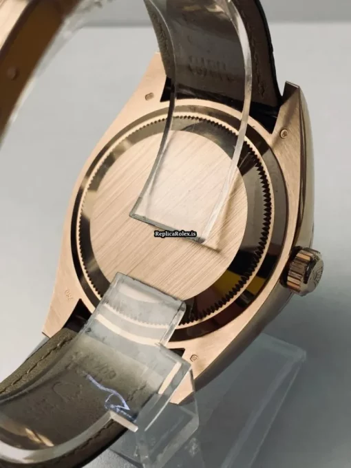Stylish Copy Rolex Sky-dweller 326135 Automatic Movement 42mm Rose Gold Case Mens/unisex Watch - Image 5