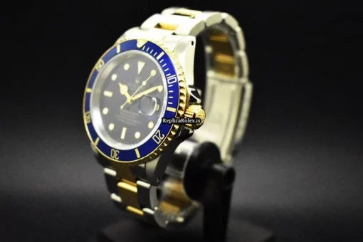 Terrific Knockoff Rolex Submariner Date 16613 Caliber 3135 Automatic Movement 40mm Gold/steel Case Mens/unisex Watch - Image 2