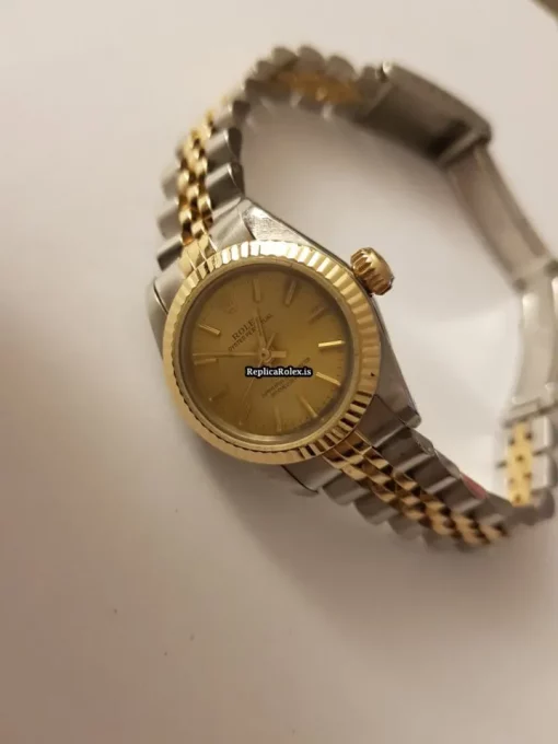 Pleasing Replica Rolex Oyster Perpetual 67193 Caliber 2130 Automatic Movement 25mm Gold/steel Case Womens Watch - Image 3