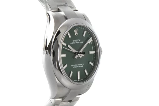 Superb Replica Rolex Oyster Perpetual 31 277200 Caliber 2232 Automatic Movement 31mm Steel Case Womens Watch - Image 6