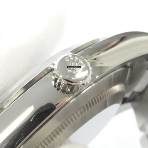 Great Replica Rolex Explorer 214270 Caliber 3132 Automatic Movement 39mm Steel Case Mens/unisex Watch - Image 10