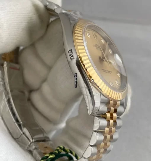 Excellent Replica Rolex Datejust 126333 Caliber 3235 Automatic Movement 41mm Gold/steel Case Mens/unisex Watch - Image 4