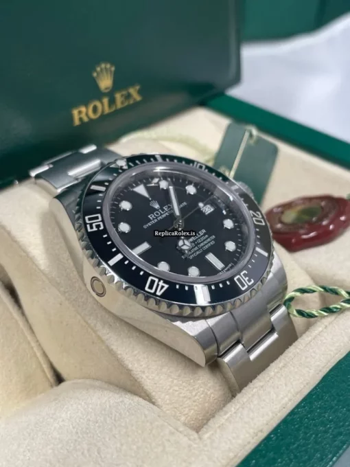Remarkable Replica Rolex Sea-dweller 4000 116600 Caliber 3135 Automatic Movement 40mm Steel Case Mens/unisex Watch - Image 3