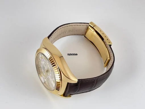 Appealing Fakes Rolex Sky-dweller 326138 Caliber 9001 Automatic Movement 42mm Yellow Gold Case Mens/unisex Watch - Image 5