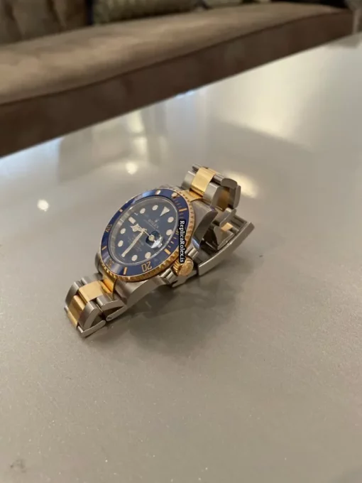 Reliable Replica Rolex Submariner Date 16613 Caliber 3135 Automatic Movement 40mm Gold/steel Case Mens/unisex Watch - Image 5