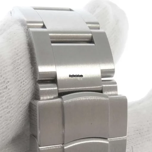 Great Replica Rolex Oyster Perpetual 36 126000 Caliber 3230 Automatic Movement 36mm Steel Case Mens/unisex Watch - Image 8
