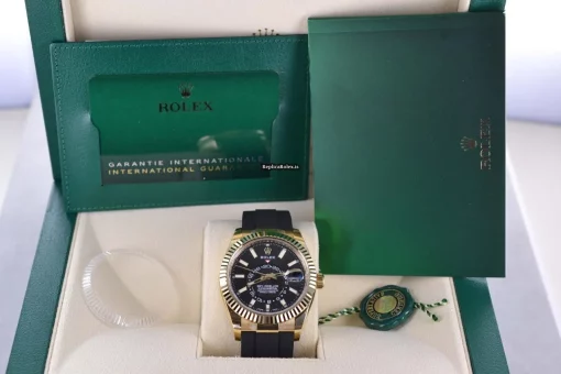 Incredible Fake Rolex Sky-dweller 326238 Caliber 9001 Automatic Movement 42mm Yellow Gold Case Mens/unisex Watch - Image 2
