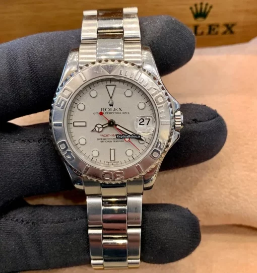 Perfect Imitation Rolex Yacht-master 168622 Caliber 2235 Automatic Movement 35mm Steel Case Mens/unisex Watch