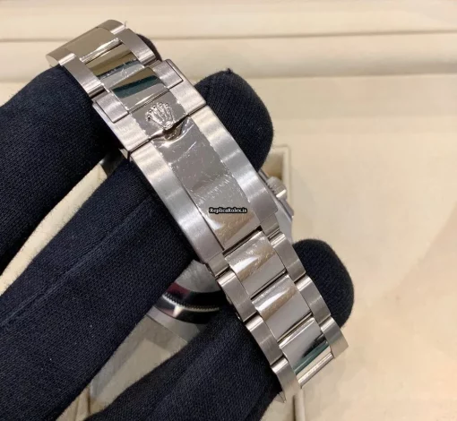 Perfect Copies Rolex Gmt-master II 126719blro-0003 Caliber 3285 Automatic Movement 40mm White Gold Case Mens/unisex Watch - Image 3