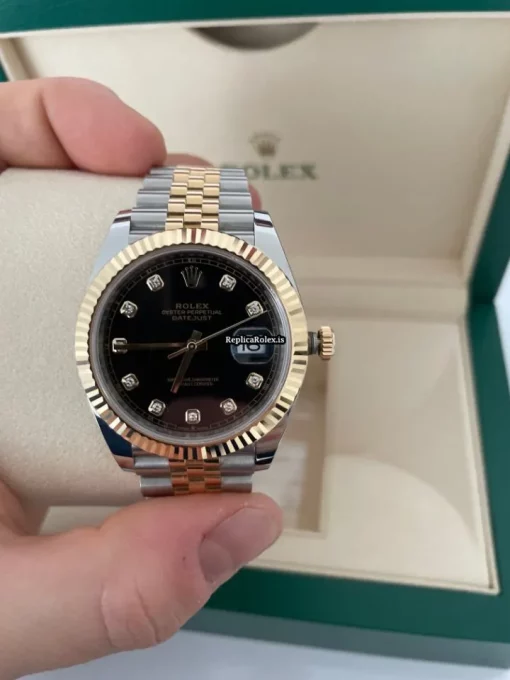 Defect Replica Rolex Datejust 126333-0006 Caliber 3235 Automatic Movement 41mm Gold/steel Case Mens/unisex Watch - Image 12