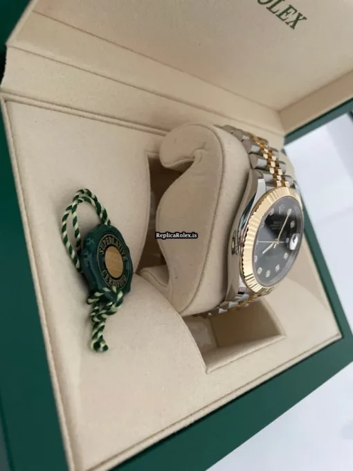 Defect Replica Rolex Datejust 126333-0006 Caliber 3235 Automatic Movement 41mm Gold/steel Case Mens/unisex Watch - Image 8