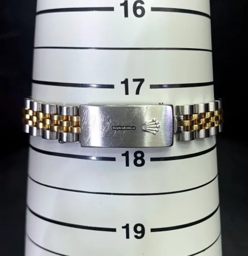 Great Replica Rolex Oyster Perpetual 26 76193 Caliber 2230 Automatic Movement 26mm Gold/steel Case Womens Watch - Image 8