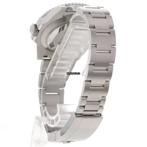 Excellent Replica Rolex Submariner Date 116610ln Caliber 3135 Automatic Movement 40mm Steel Case Mens/unisex Watch - Image 3