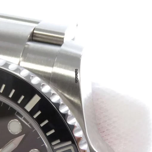 Excellent Replica Rolex Submariner Date 116610ln Caliber 3135 Automatic Movement 40mm Steel Case Mens/unisex Watch - Image 7