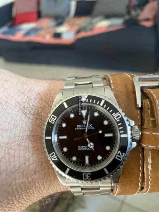 Distinctive Fake Rolex Submariner 14060m Caliber 3130 Automatic Movement 40mm Steel Case Mens/unisex Watch