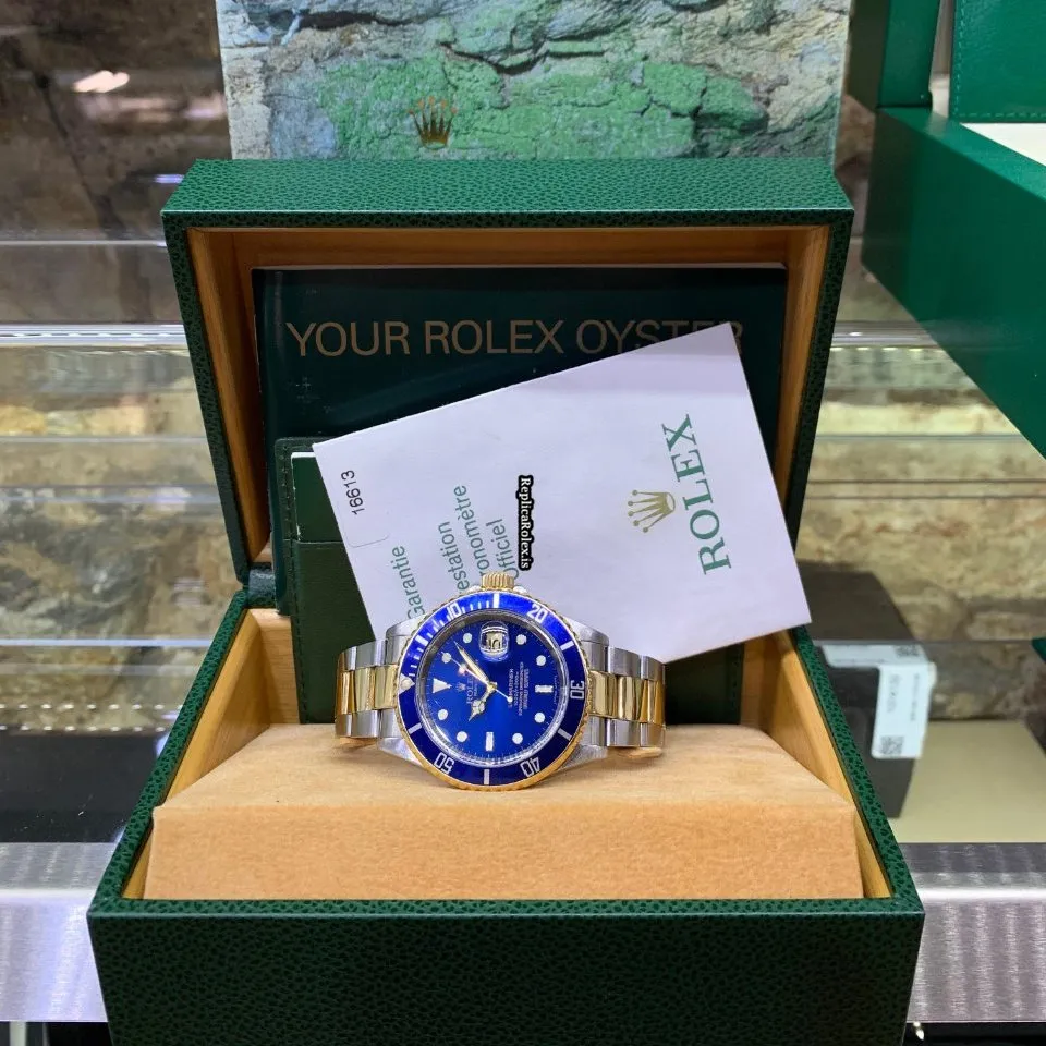 Trustworthy Replica Rolex Submariner Date 16613lb Caliber 3135 Automatic Movement 40mm Gold/steel Case Mens/unisex Watch - Image 2