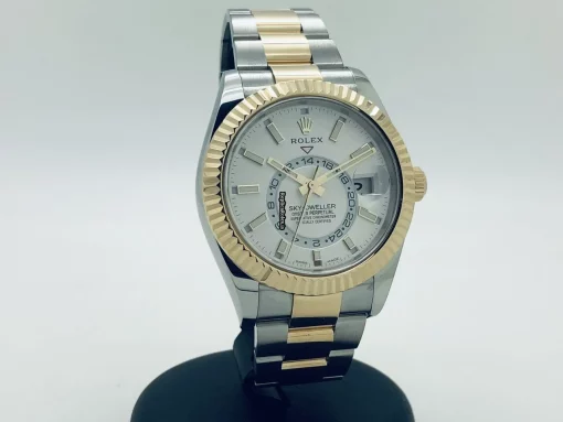 Fabulous Fake Rolex Sky-dweller 326933 Caliber 9001 Automatic Movement 42mm Gold/steel Case Mens/unisex Watch