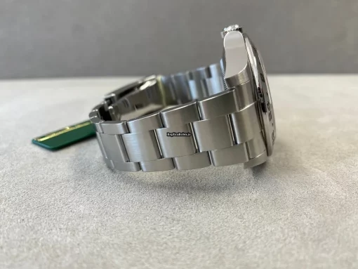 Excellent Replica Rolex Explorer II 216570 Caliber 3187 Automatic Movement 42mm Steel Case Mens/unisex Watch - Image 11