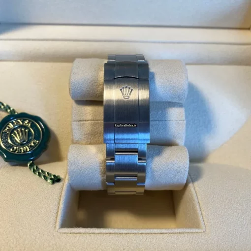Fantastic Replica Rolex Oyster Perpetual 36 126000 Caliber 3230 Automatic Movement 36mm Steel Case Mens/unisex Watch - Image 4
