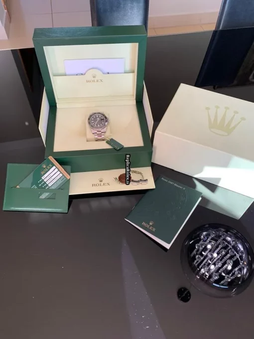 Distinctive Fake Rolex Gmt-master II 116710ln Caliber 3186 Automatic Movement 40mm Steel Case Mens/unisex Watch