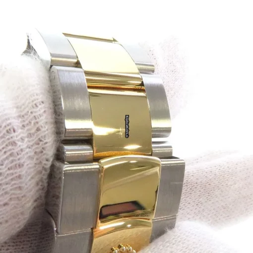 Perfect Fake Rolex Sky-dweller 326933 Caliber 9001 Automatic Movement 42mm Gold/steel Case Mens/unisex Watch - Image 9