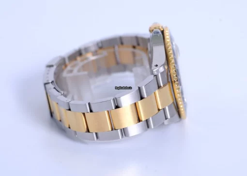 Epic Replicas Rolex Gmt-master II 16713 Caliber 3185 Automatic Movement 40mm Gold/steel Case Mens/unisex Watch - Image 6