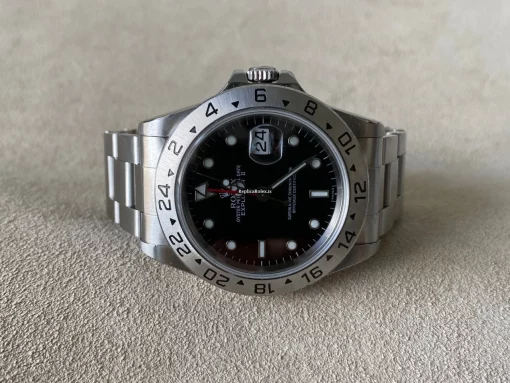 Fantastic Replicas Rolex Explorer II 16570 Caliber 3185 Automatic Movement 40mm Steel Case Mens/unisex Watch - Image 2