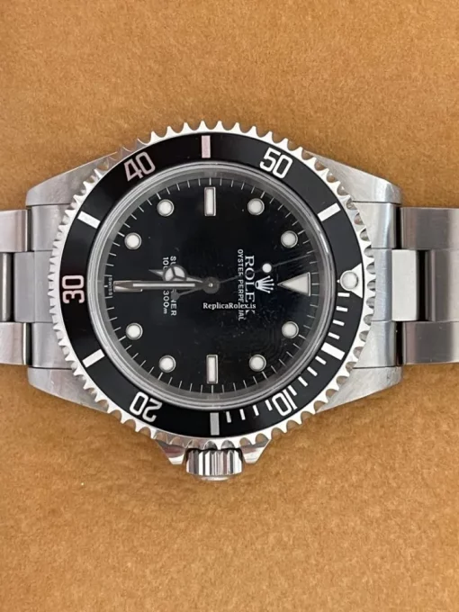 Great Replica Rolex Submariner 14060 Caliber 3000 Automatic Movement 40mm Steel Case Mens/unisex Watch - Image 11