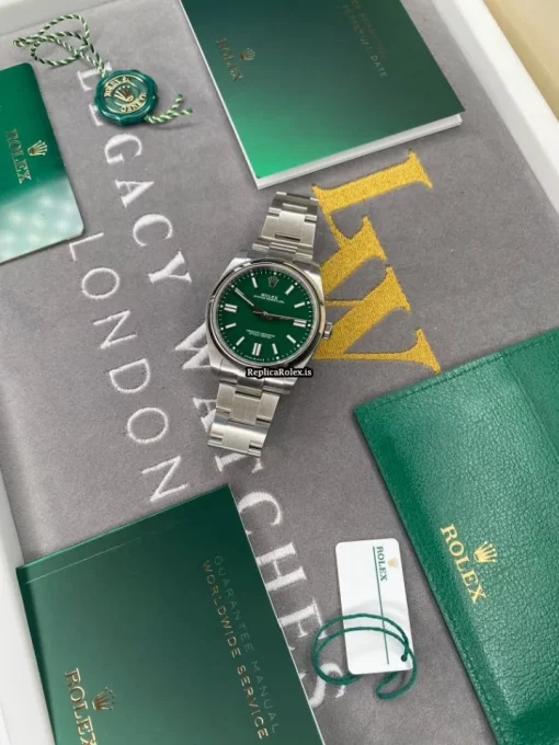 Luxury Replica Rolex Oyster Perpetual 124300 Caliber 3230 Automatic Movement 41mm Steel Case Mens/unisex Watch - Image 16