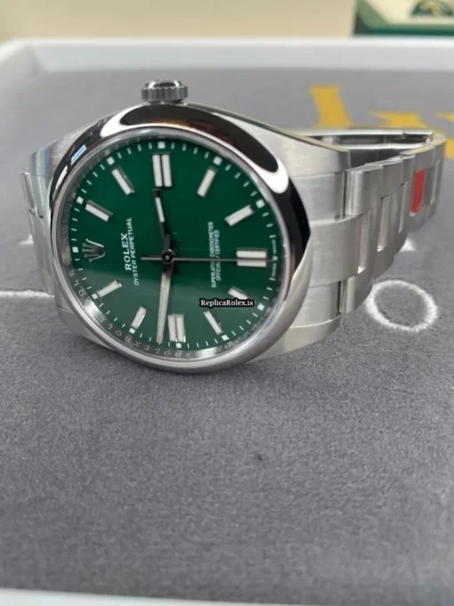 Luxury Replica Rolex Oyster Perpetual 124300 Caliber 3230 Automatic Movement 41mm Steel Case Mens/unisex Watch - Image 3