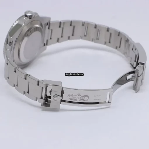 Amazing Fake Rolex Submariner 114060 Caliber 3130 Automatic Movement 40mm Steel Case Watch - Image 13