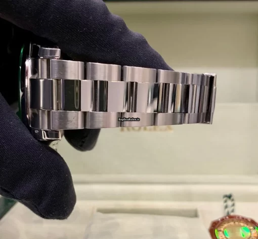 Incredible Replica Rolex Milgauss 116400gv Caliber 3131 Automatic Movement 40mm Steel Case Mens/unisex Watch - Image 4