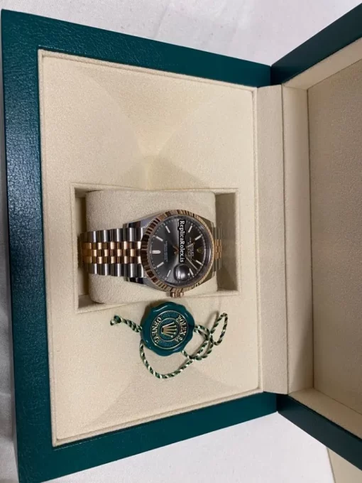Amazing Replica Rolex Datejust 126231-0013 Caliber 3235 Automatic Movement 36mm Gold/steel Case Mens/unisex Watch - Image 2