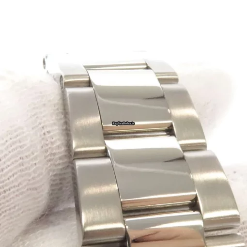 Affordable Replica Rolex Submariner Date 116619glb Caliber 3135 Automatic Movement 40mm White Gold Case Mens/unisex Watch - Image 12