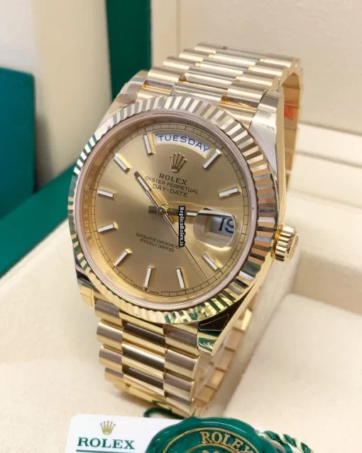 Good Replica Rolex Day-date 40 228238 Caliber 3255 Automatic Movement 40mm Yellow Gold Case Mens/unisex Watch - Image 3