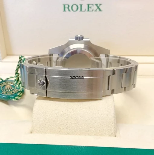 Fine Clone Rolex Submariner Date 116610lv Caliber 3135 Automatic Movement 40mm Steel Case Mens/unisex Watch - Image 5