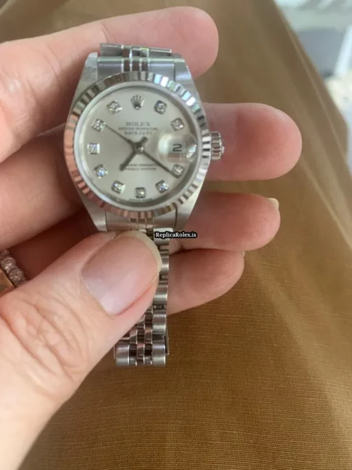 Amazing Replica Rolex Lady-datejust 179174 Caliber 2235 Automatic Movement 26mm Steel Case Womens Watch