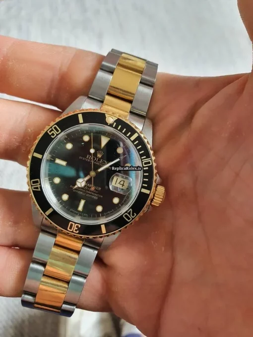 Fine Copy Rolex Submariner Date 16613 Caliber 3135 Automatic Movement 40mm Gold/steel Case Mens/unisex Watch - Image 4