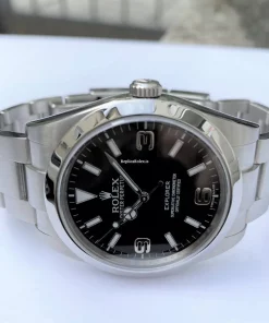 Lovely Replicas Rolex Explorer 214270 Caliber 3132 Automatic Movement 39mm Steel Case Mens/unisex Watch