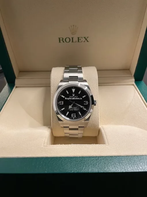 Luxury Replica Rolex Explorer 214270 Caliber 3132 Automatic Movement 39mm Steel Case Mens/unisex Watch
