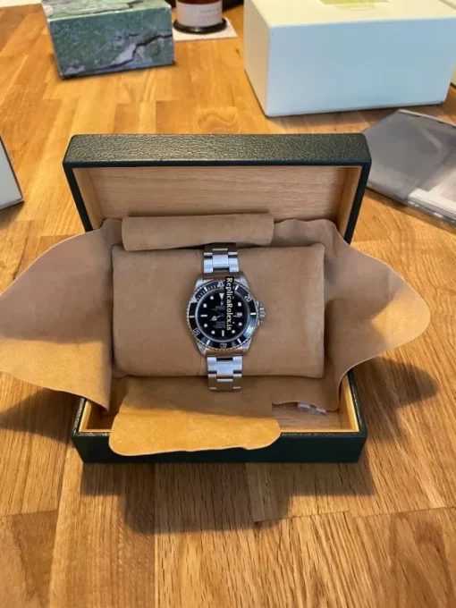Fantastic Replica Rolex Sea-dweller 4000 16600 Caliber 3135 Automatic Movement 40mm Steel Case Mens/unisex Watch - Image 10