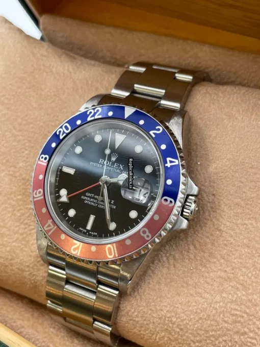 Remarkable Replica Rolex Gmt-master II 16710t Caliber 3185 Automatic Movement 40mm Steel Case Mens/unisex Watch - Image 10