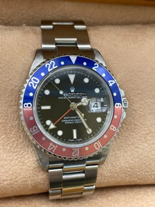 Remarkable Replica Rolex Gmt-master II 16710t Caliber 3185 Automatic Movement 40mm Steel Case Mens/unisex Watch - Image 3