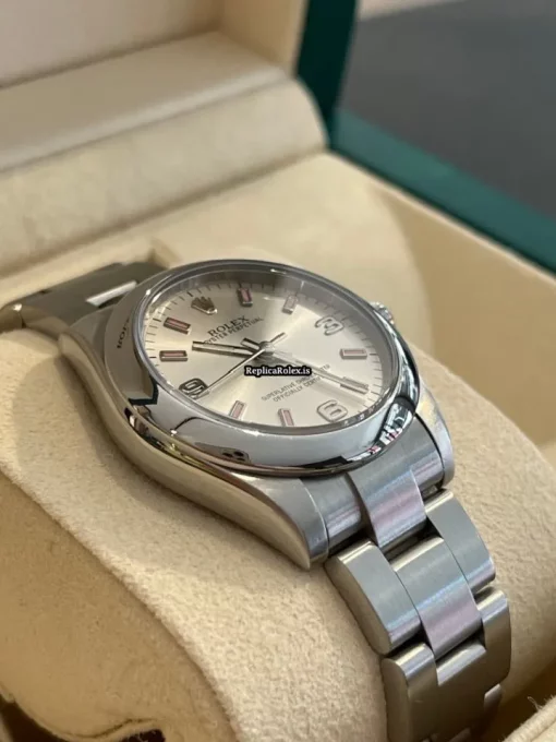 Trustworthy Replica Rolex Oyster Perpetual 31 177200 Caliber 2231 Automatic Movement 31mm Steel Case Womens Watch - Image 3